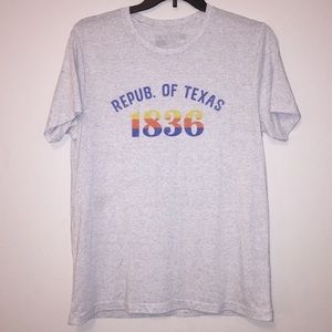 Yes To Texas gray t-shirt, size L